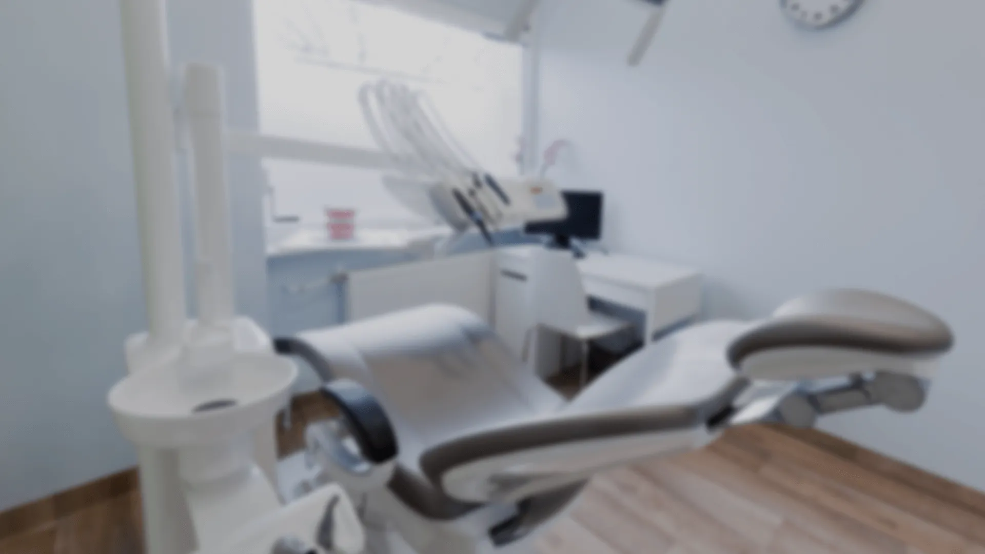 Blurred image of dentist's office